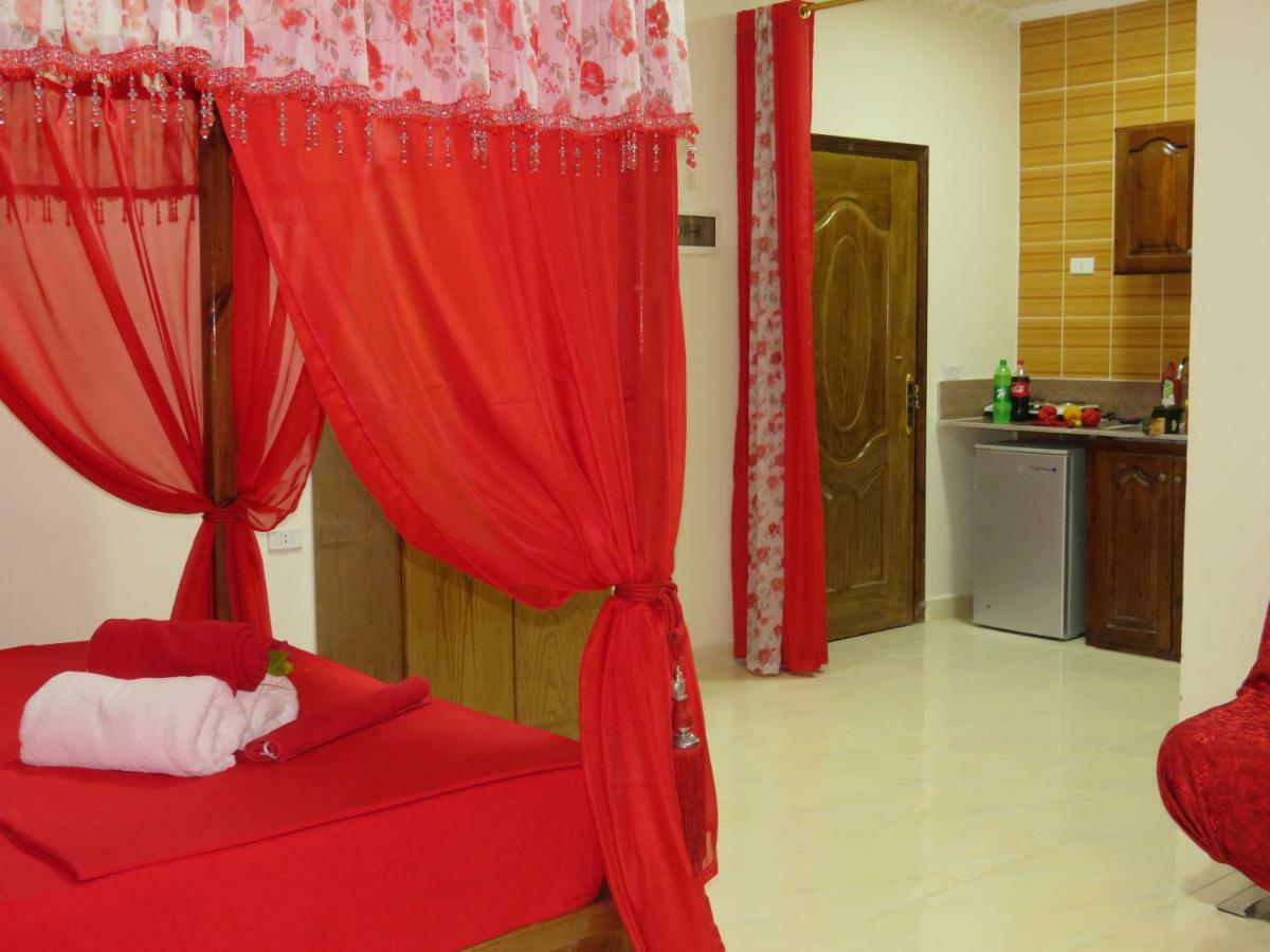 Apartments 1000 And 1 Night Redsealine Hurghada Exterior foto